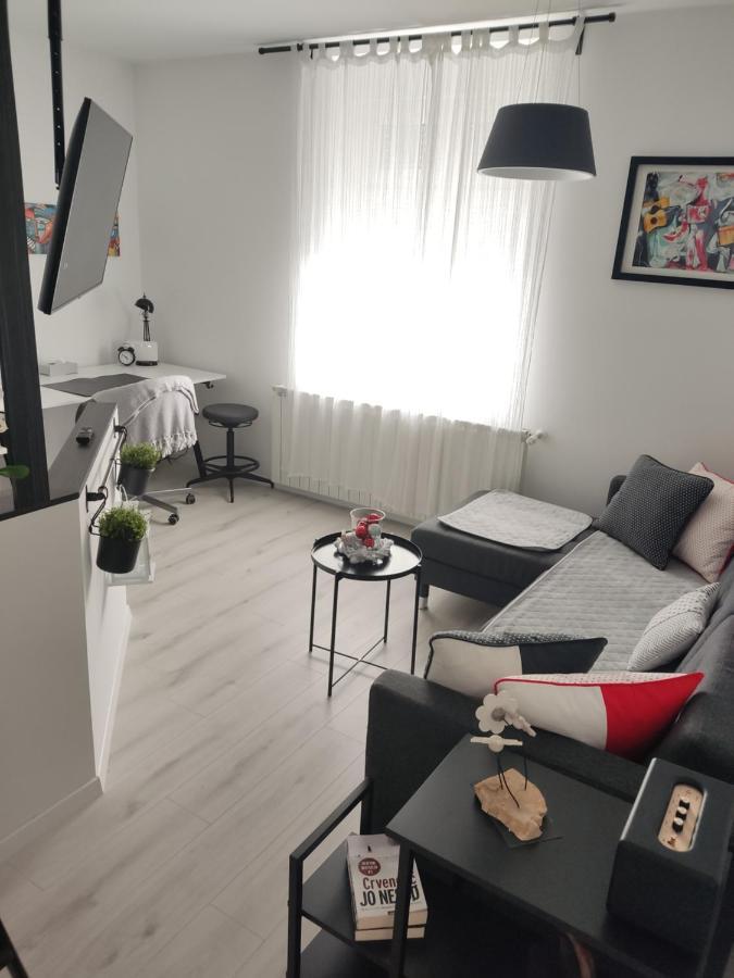 Appartamento Petit Coco Zagabria Esterno foto